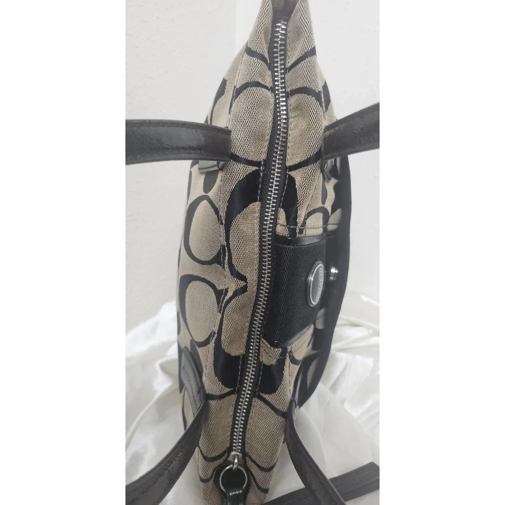 Coach authentic signature